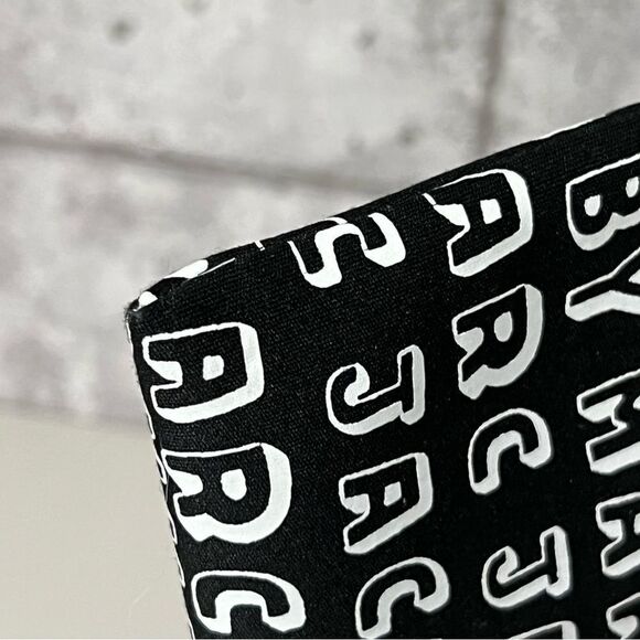 𝅺marc by Marc Jacobs Monogram Laptop Case - Picture 5 of 11